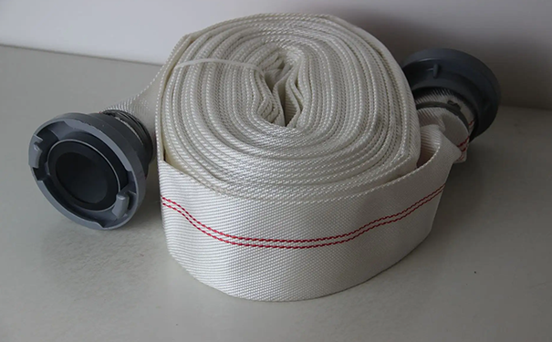 小区消防栓里一般配哪种消防水带比较合适